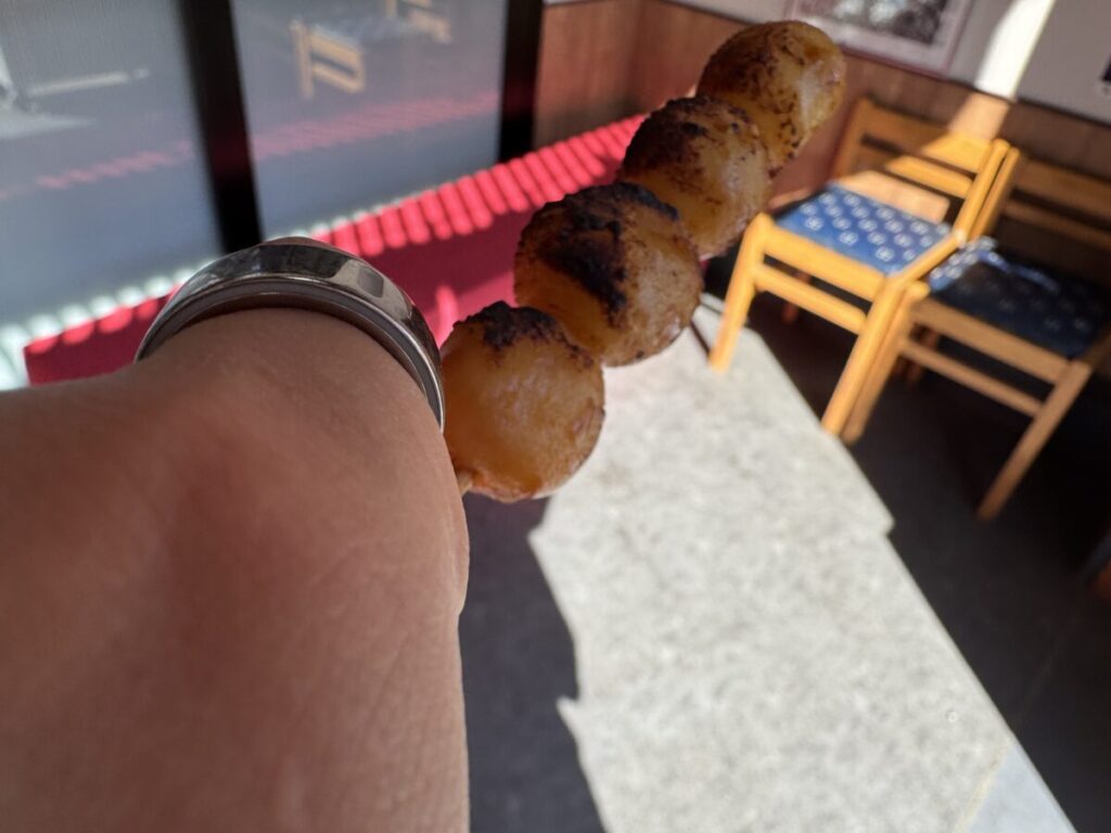 川越名代団子は食べ歩きの定番