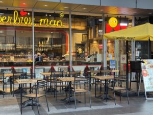 ウルビアマン秋葉原。テラスが気持ちいい！