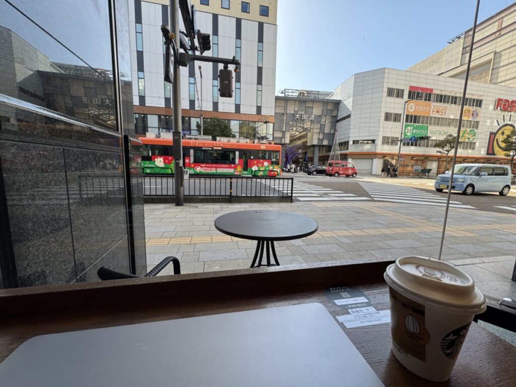 松山市内は伊予鉄会館のスターバックスが便利