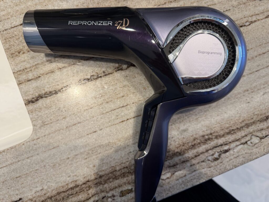 ハレクラニ沖縄のドライヤーはレプラナイザー27D Plus最新