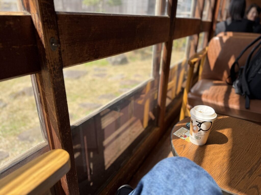 スタバ弘前公園前店の一番好きな席