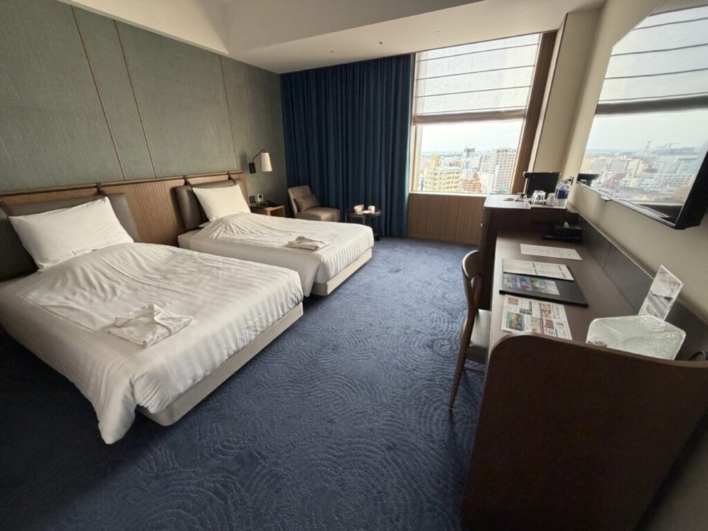沖縄国際通りにある人気ホテルコレクティブの部屋の様子　エグゼクティブでもあまり仕様は変わらない