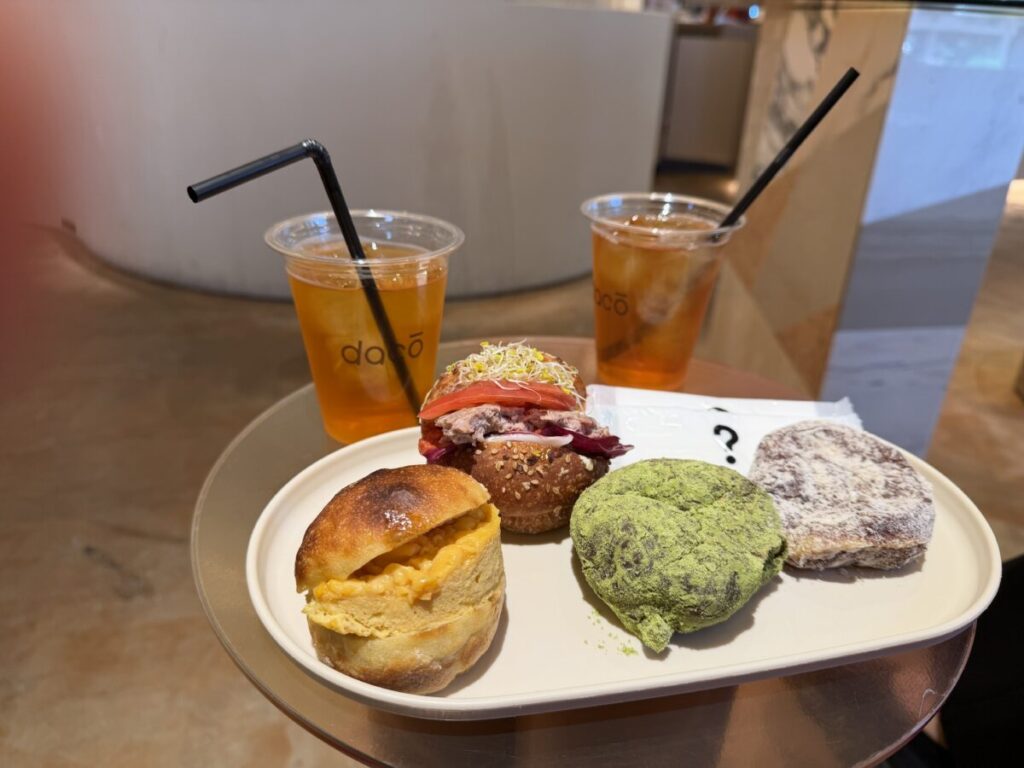 I’m donut?の系列店のダコーで行列なしで生ドーナッツをゲット