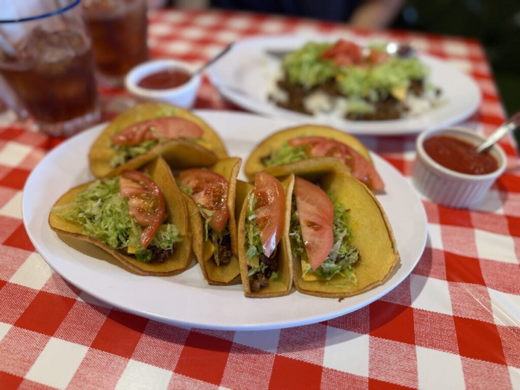 北谷・タコス屋mexicoのタコスはビーフ一択