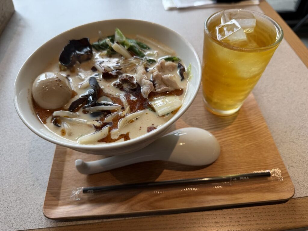 大阪梅田麻辣時間の豆乳入り９種　一番人気